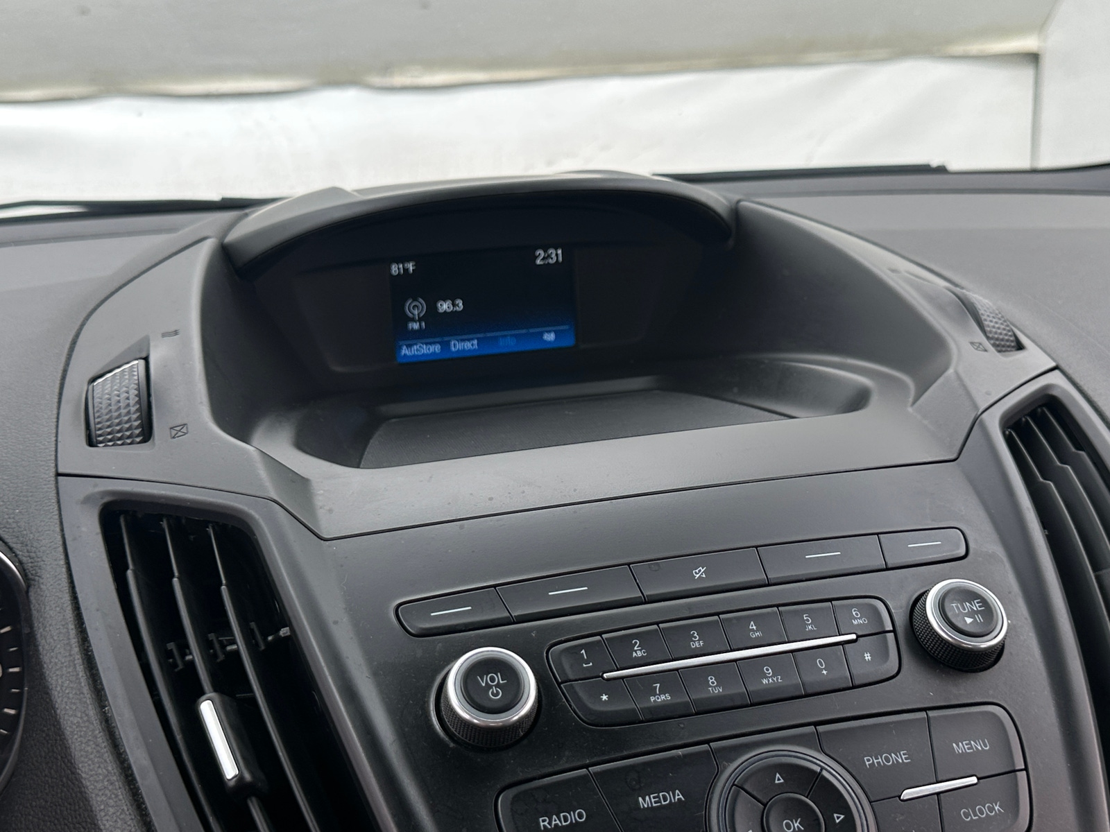 Thumbnail: 2019 Ford Escape - 4