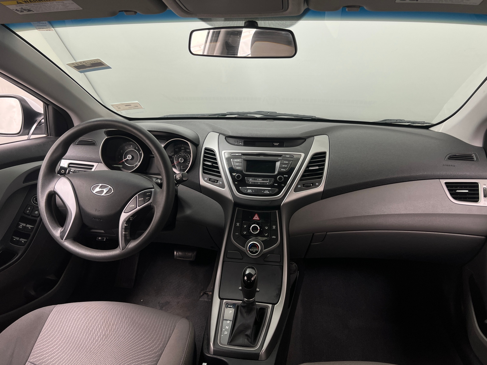 Thumbnail: 2015 Hyundai Elantra - 3