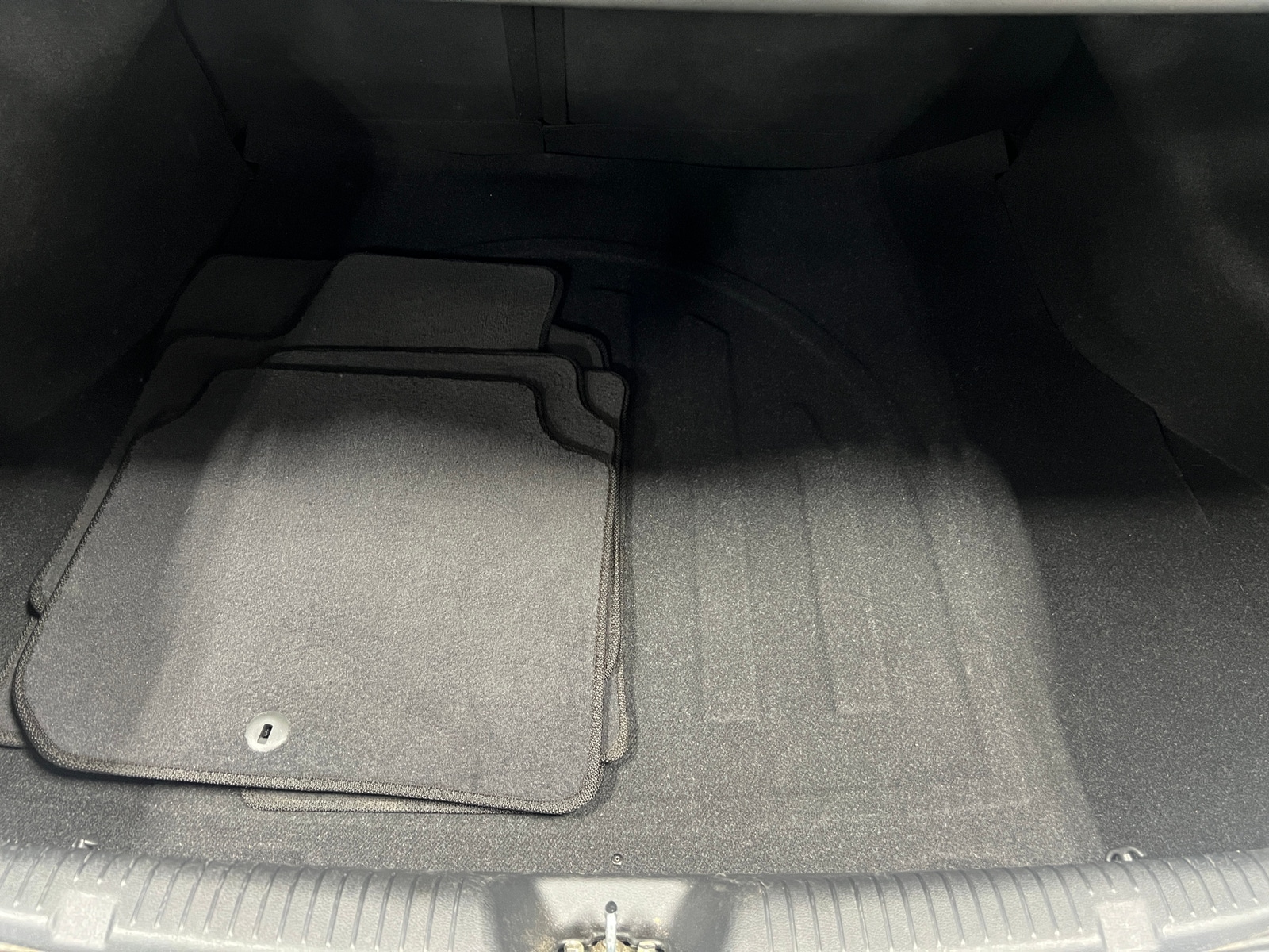 Thumbnail: 2015 Hyundai Elantra - 7