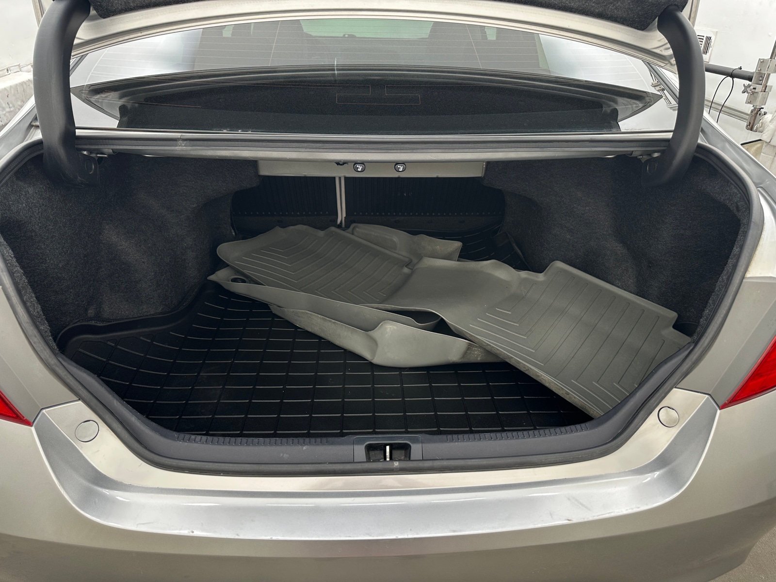 Thumbnail: 2016 Toyota Camry - 6