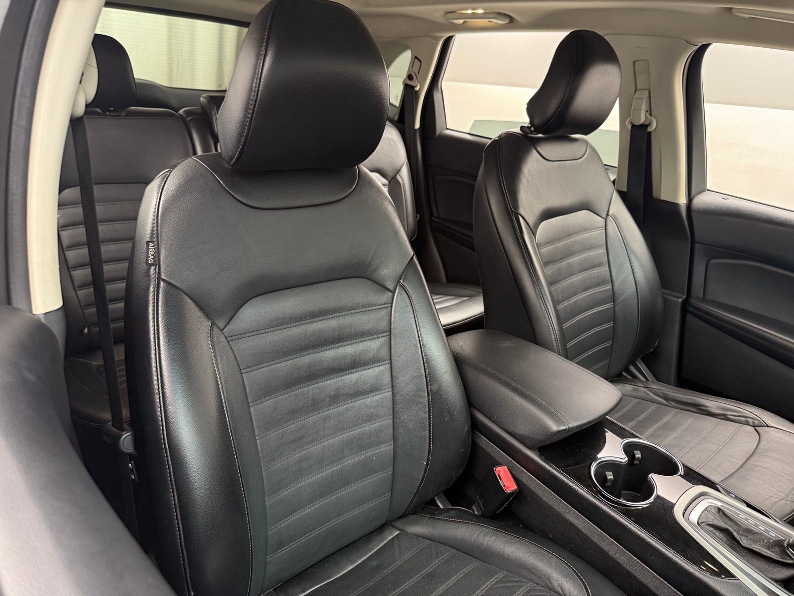 Thumbnail: 2017 Ford Edge - 2