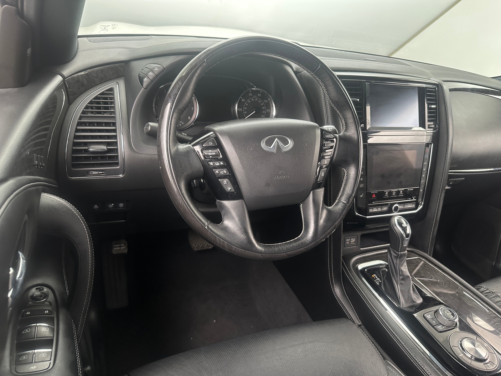 Thumbnail: 2020 INFINITI QX80 - 4