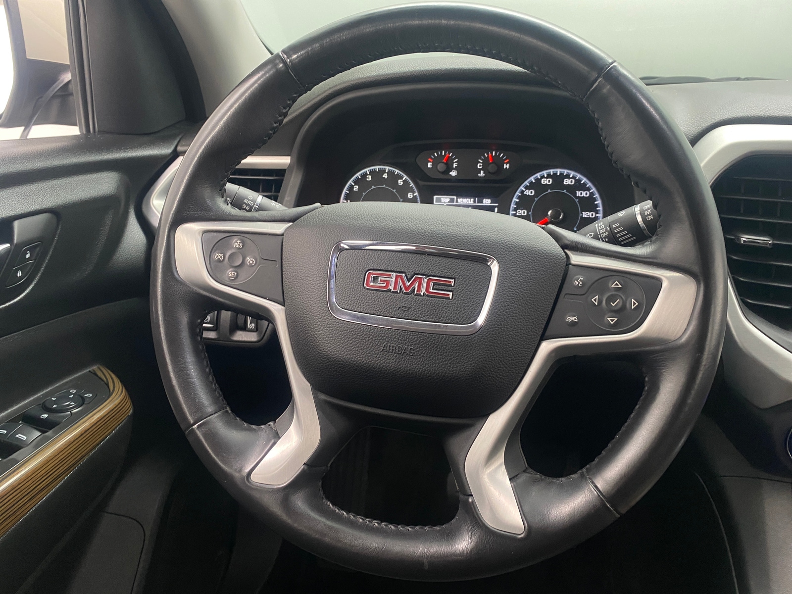 Thumbnail: 2017 GMC Acadia - 5