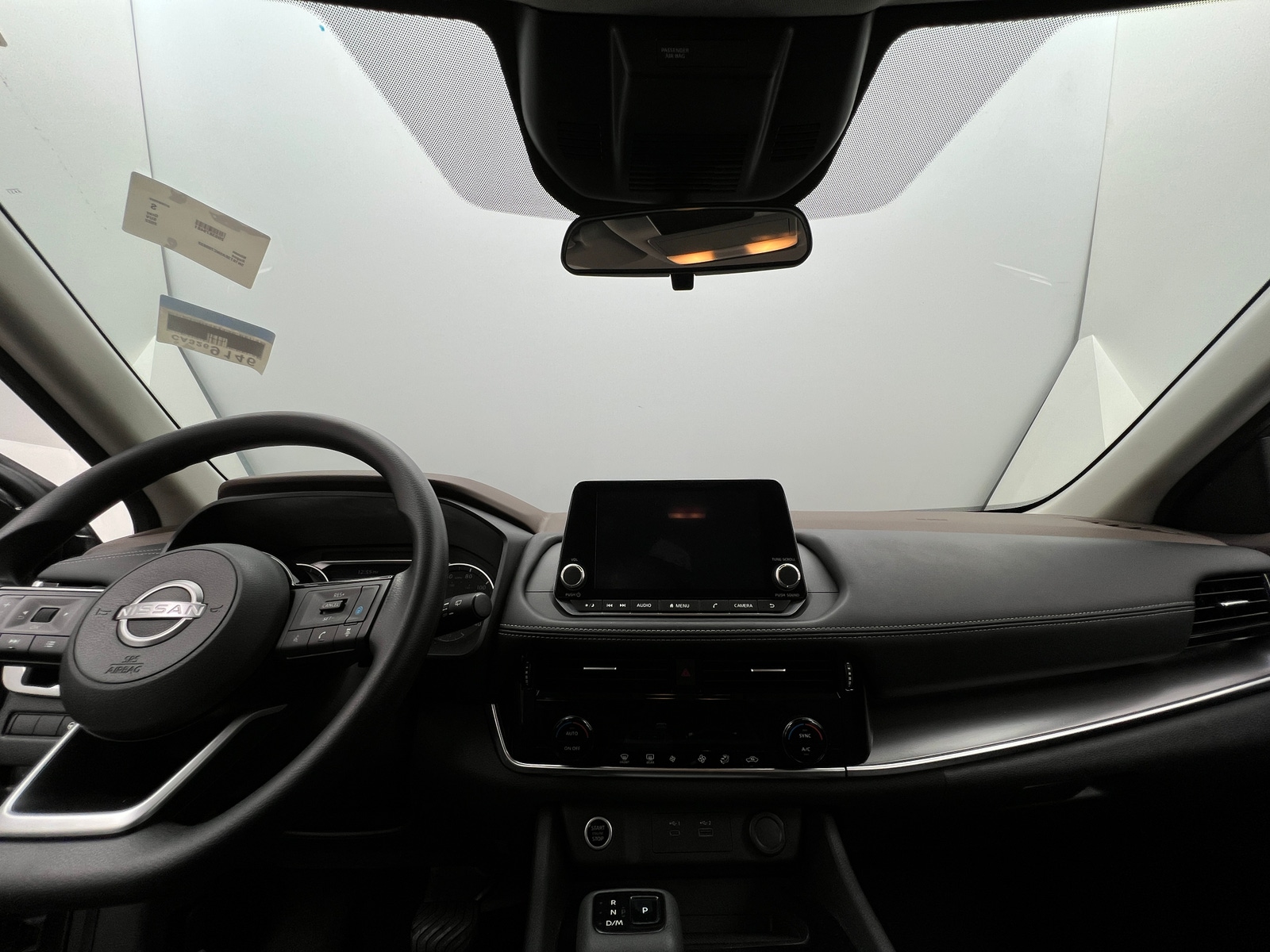 Thumbnail: 2022 Nissan Rogue - 3