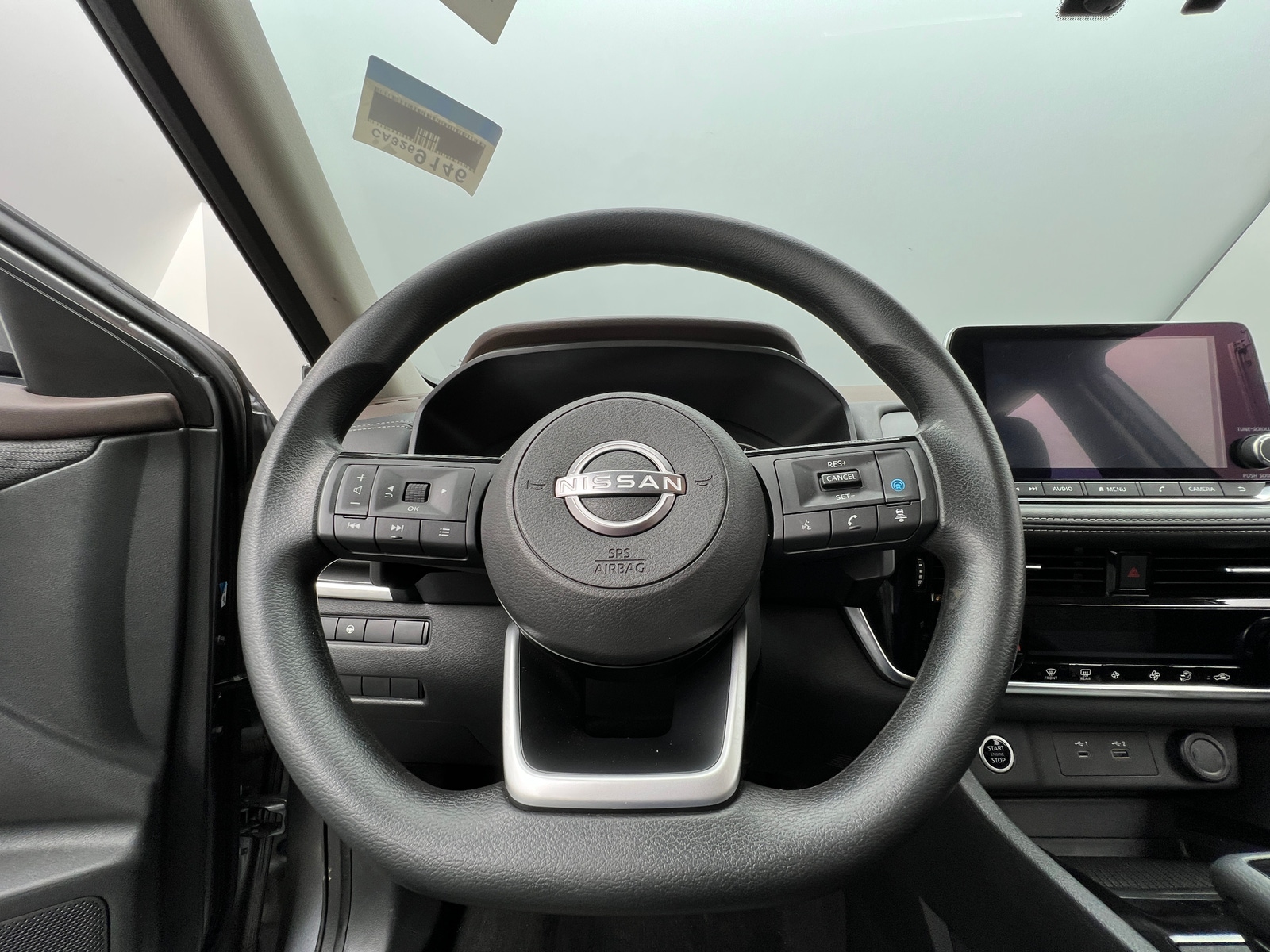 Thumbnail: 2022 Nissan Rogue - 5