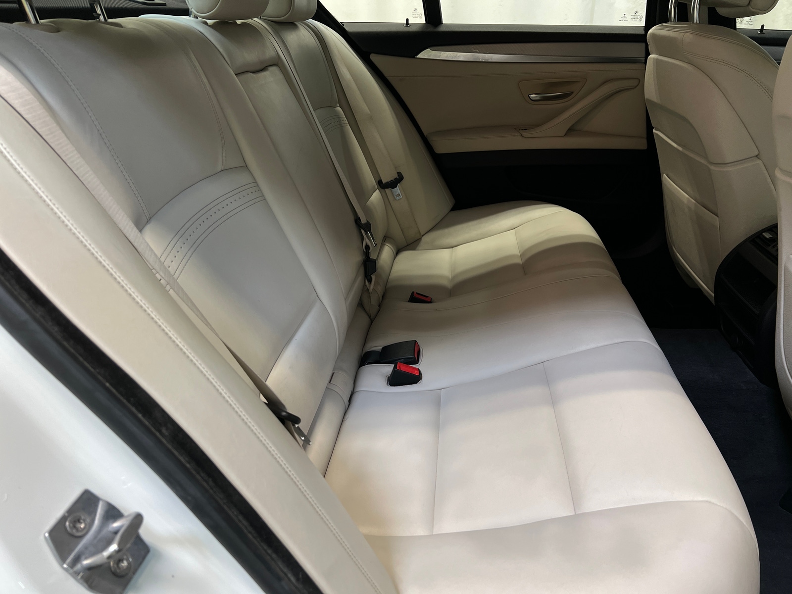 Thumbnail: 2016 BMW 5 Series - 5
