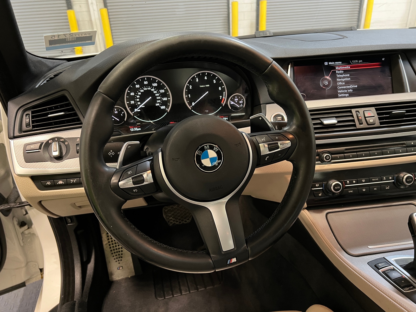 Thumbnail: 2016 BMW 5 Series - 4