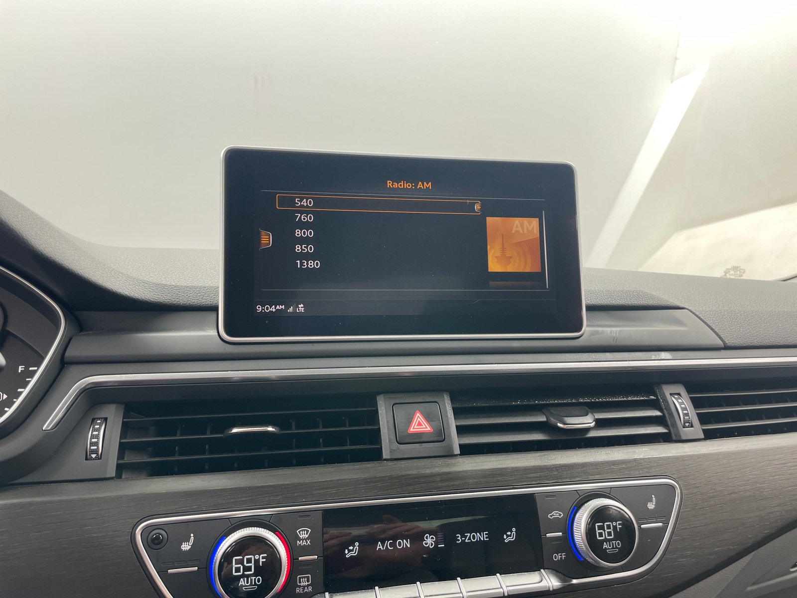 Thumbnail: 2019 Audi A4 - 3