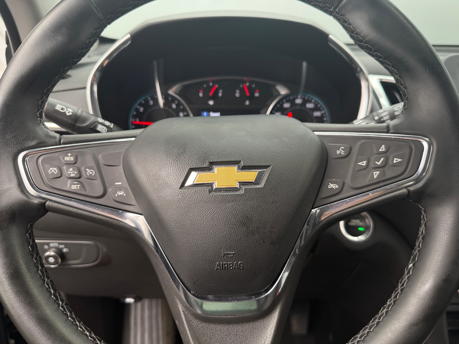 Thumbnail: 2023 Chevrolet Equinox - 5