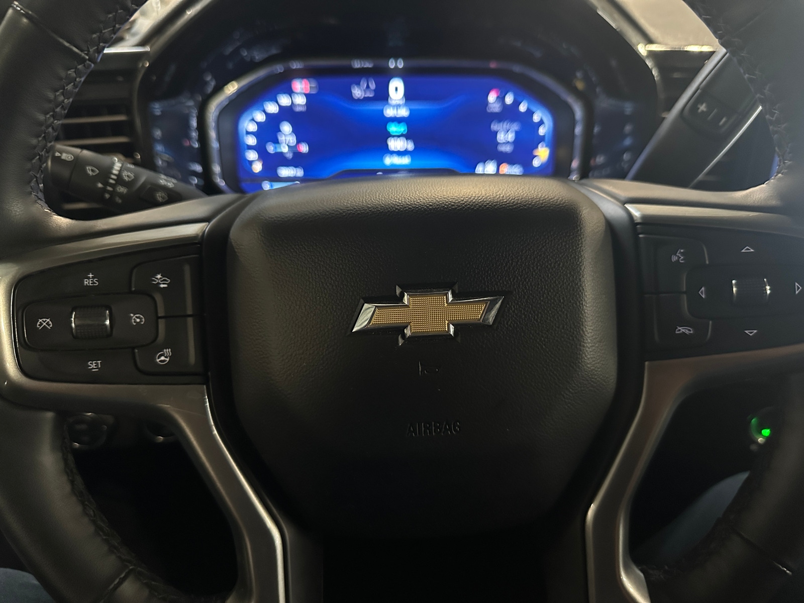 Thumbnail: 2024 Chevrolet Silverado 1500 - 5