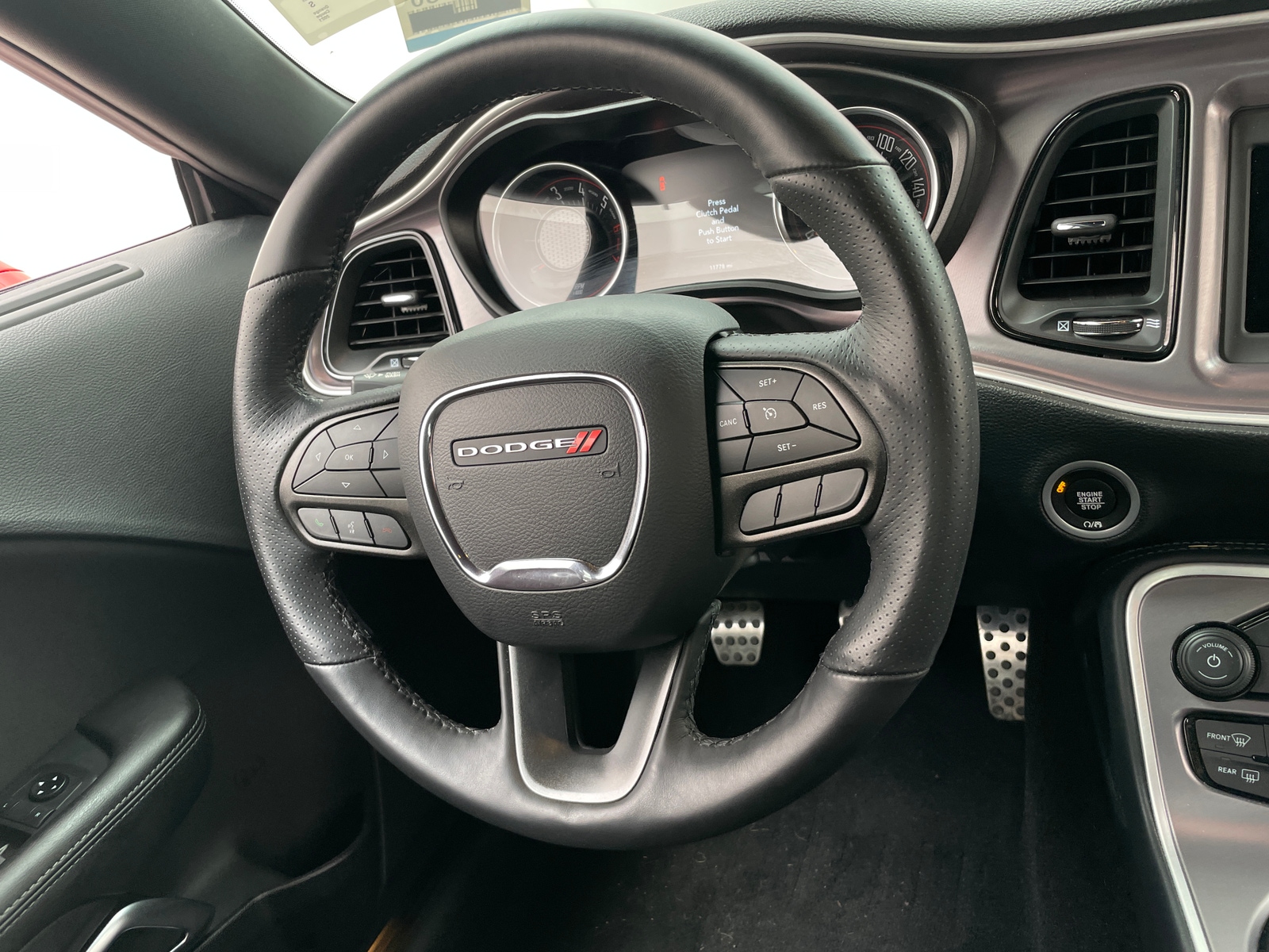 Thumbnail: 2021 Dodge Challenger - 4