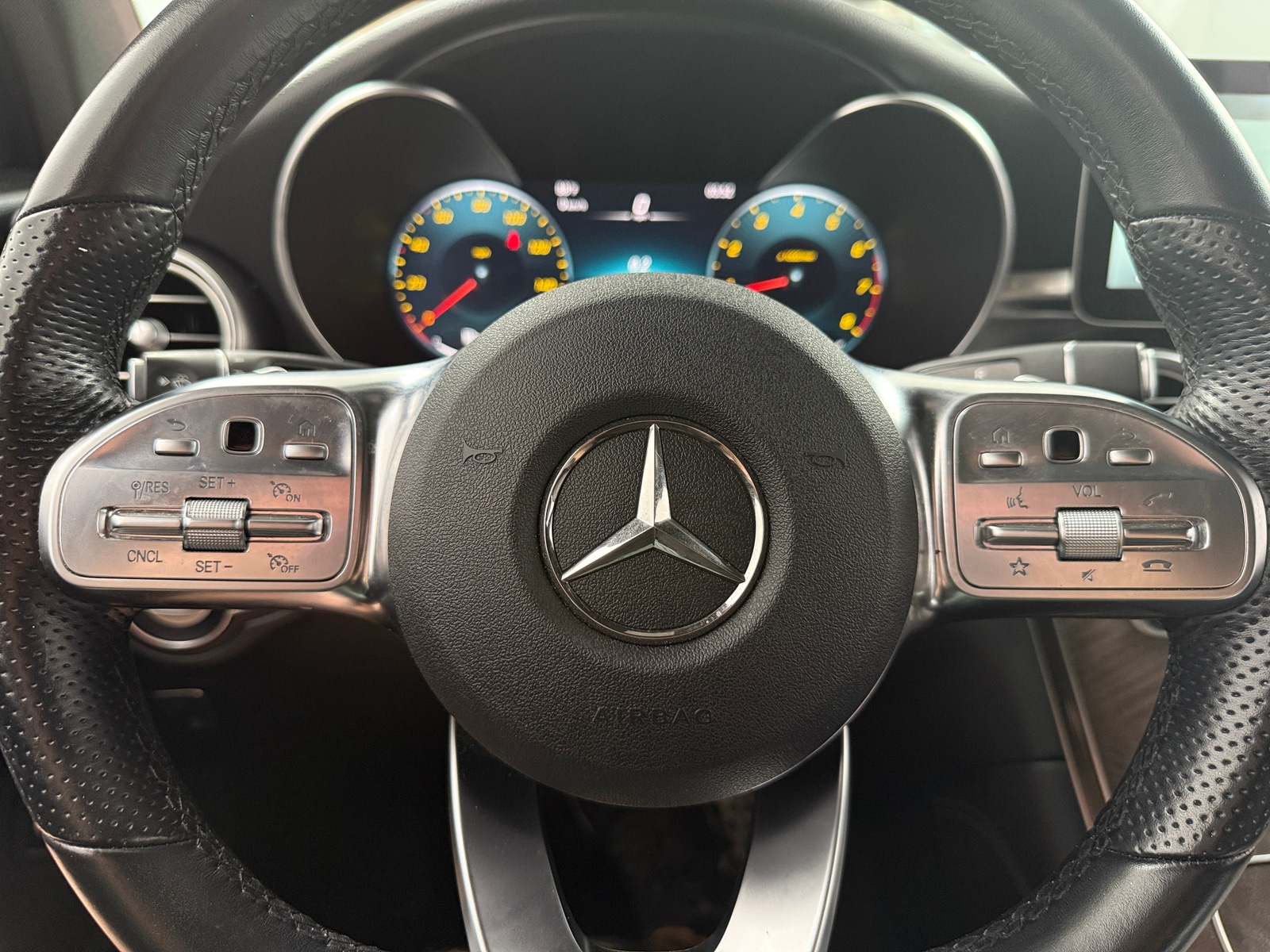 Thumbnail: 2021 Mercedes-Benz GLC - 4