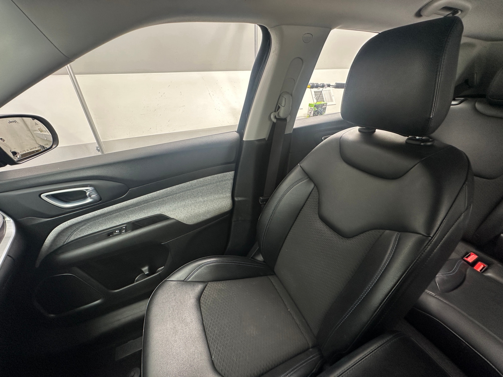 Thumbnail: 2022 Jeep Compass - 2