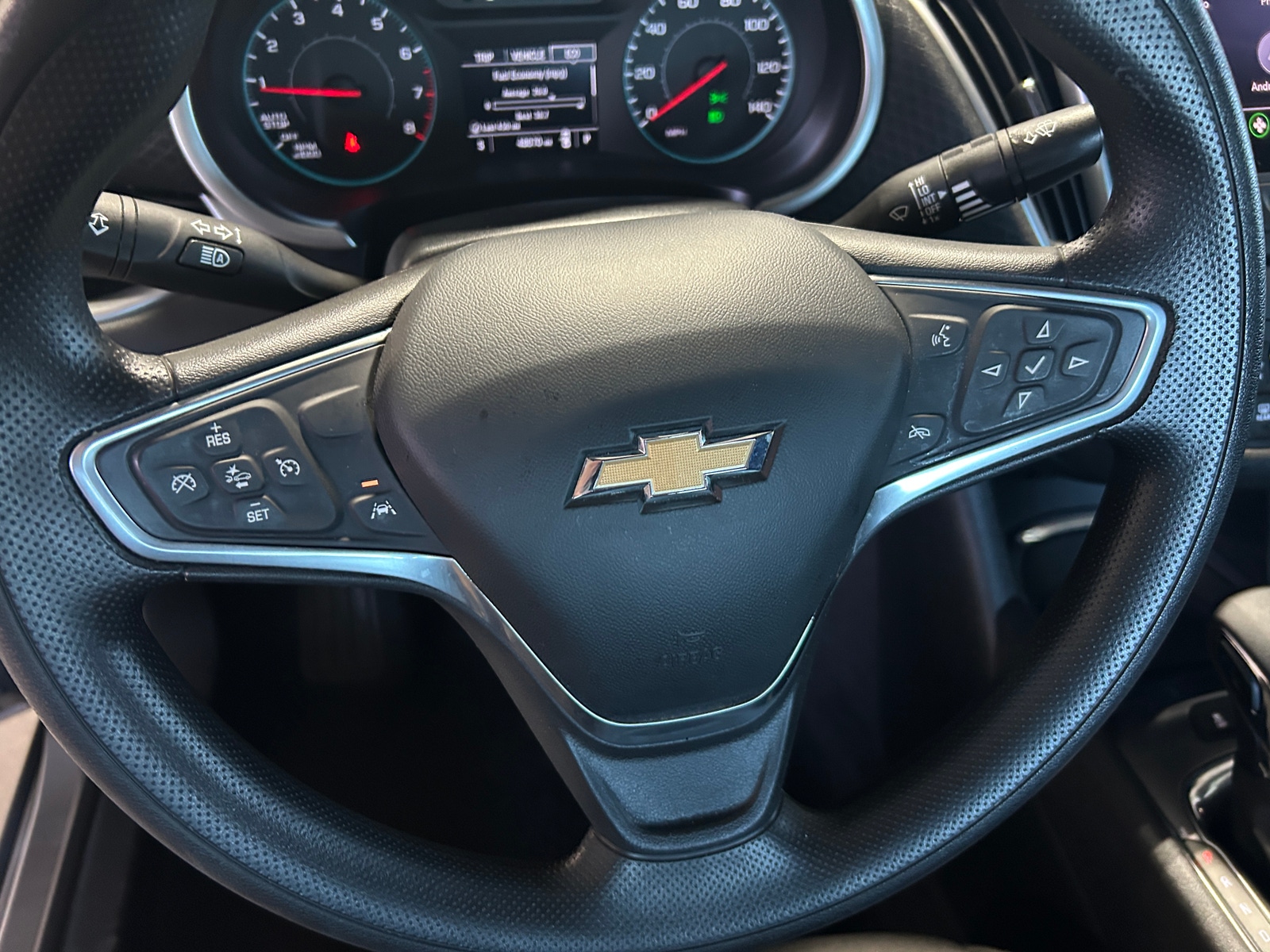Thumbnail: 2023 Chevrolet Malibu - 5