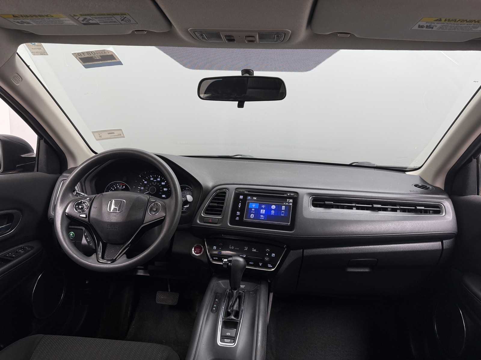 Thumbnail: 2016 Honda HR-V - 3