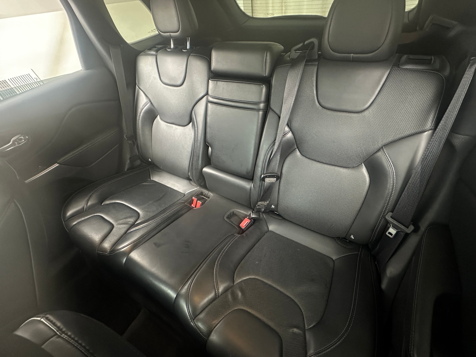 Thumbnail: 2019 Jeep Cherokee - 5