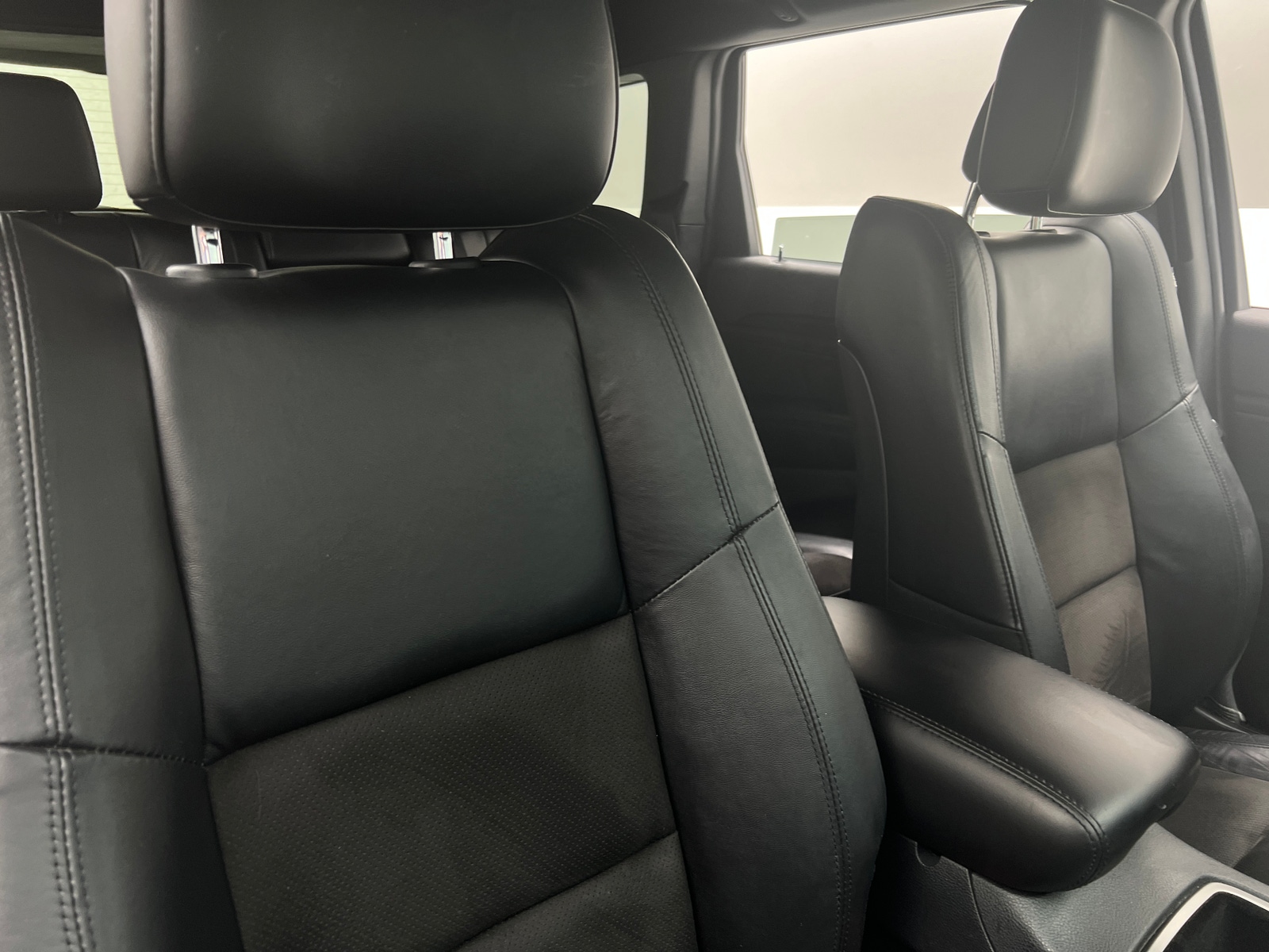 Thumbnail: 2020 Jeep Grand Cherokee - 2