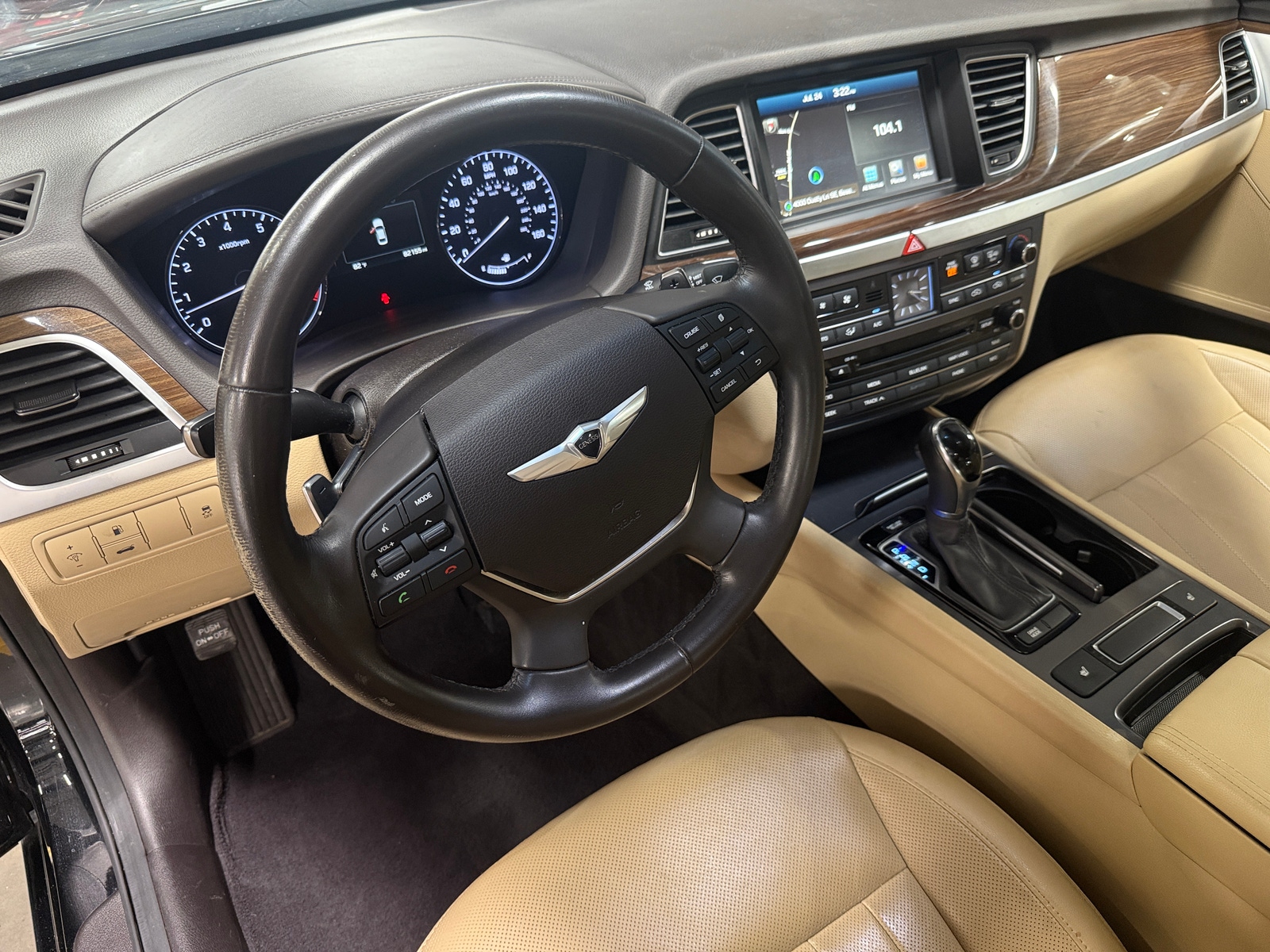 Thumbnail: 2015 Hyundai Genesis - 2