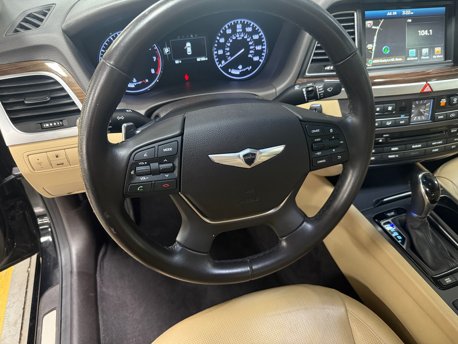 Thumbnail: 2015 Hyundai Genesis - 4