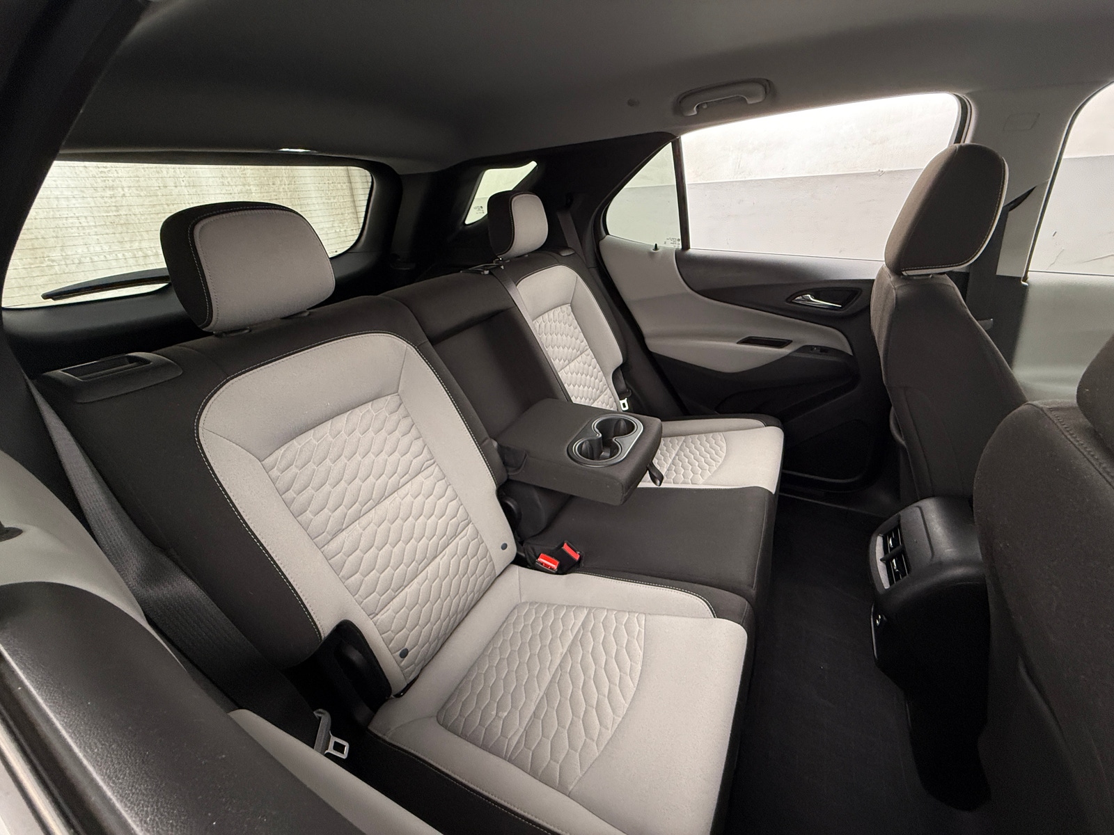 Thumbnail: 2020 Chevrolet Equinox - 6