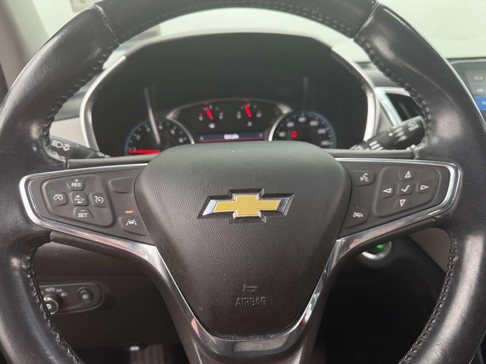 Thumbnail: 2020 Chevrolet Equinox - 5