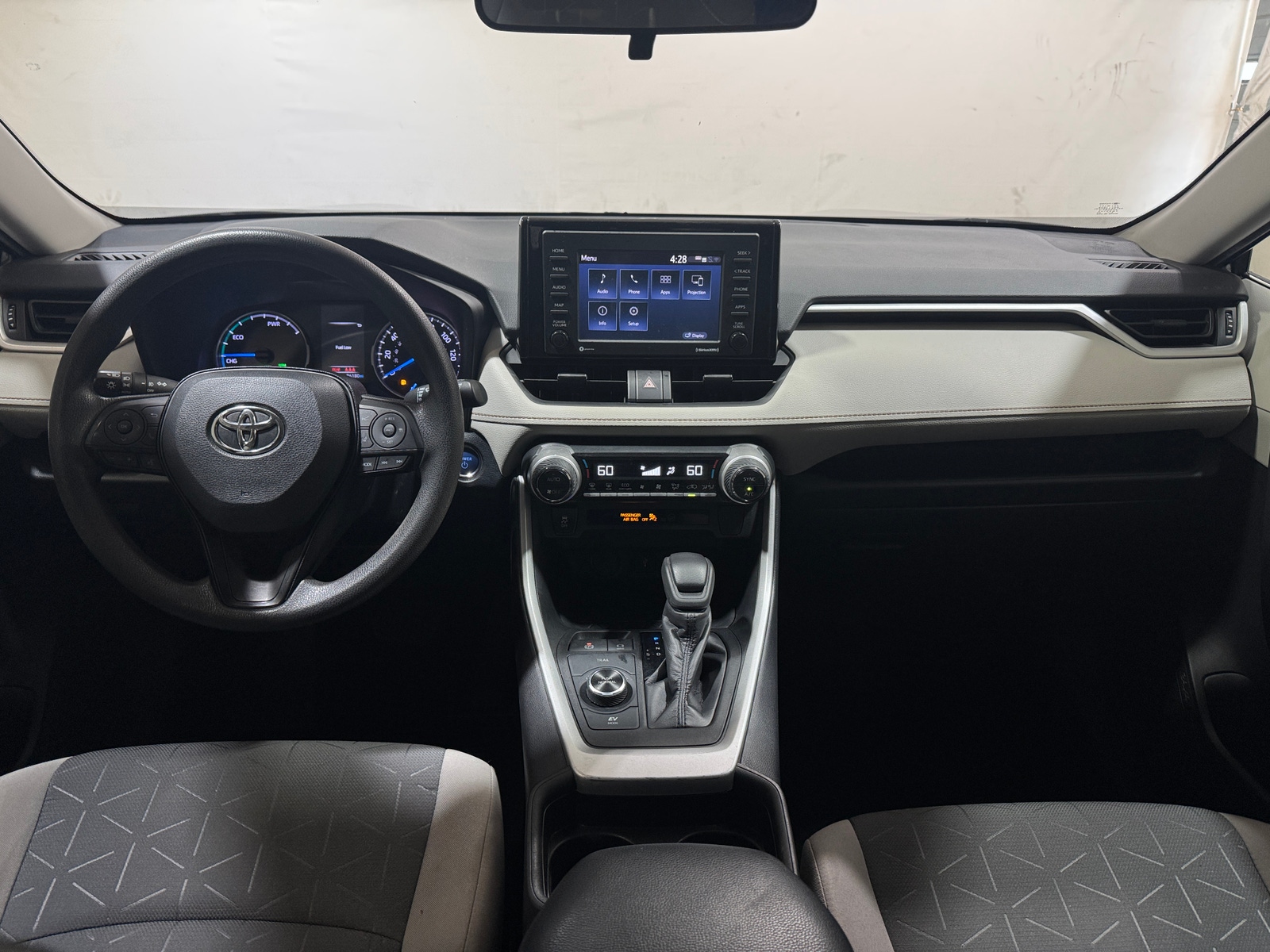 Thumbnail: 2020 Toyota RAV4 - 3
