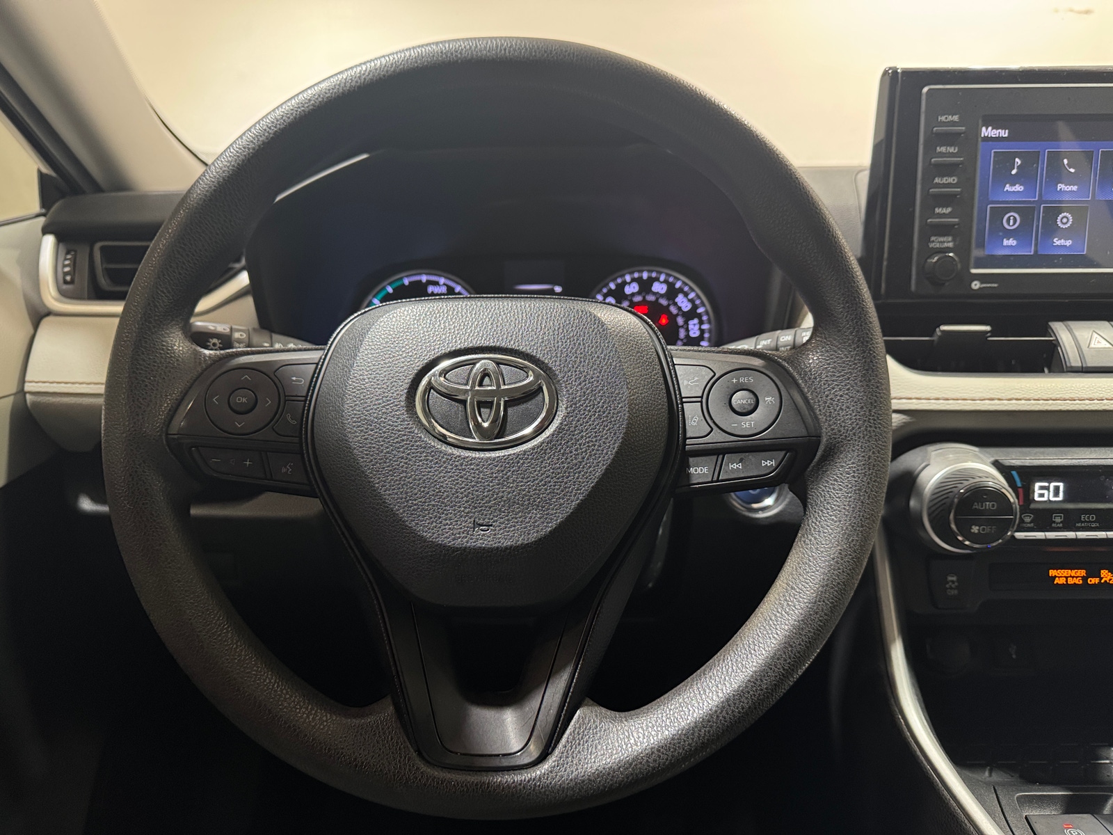 Thumbnail: 2020 Toyota RAV4 - 5
