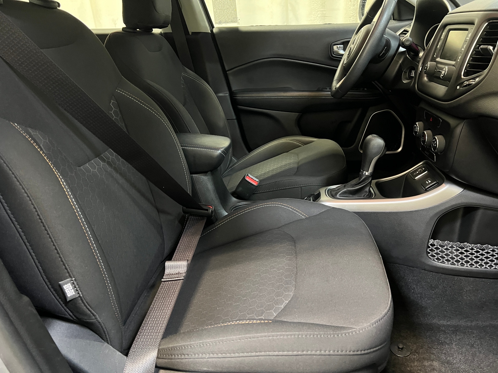 Thumbnail: 2018 Jeep Compass - 2