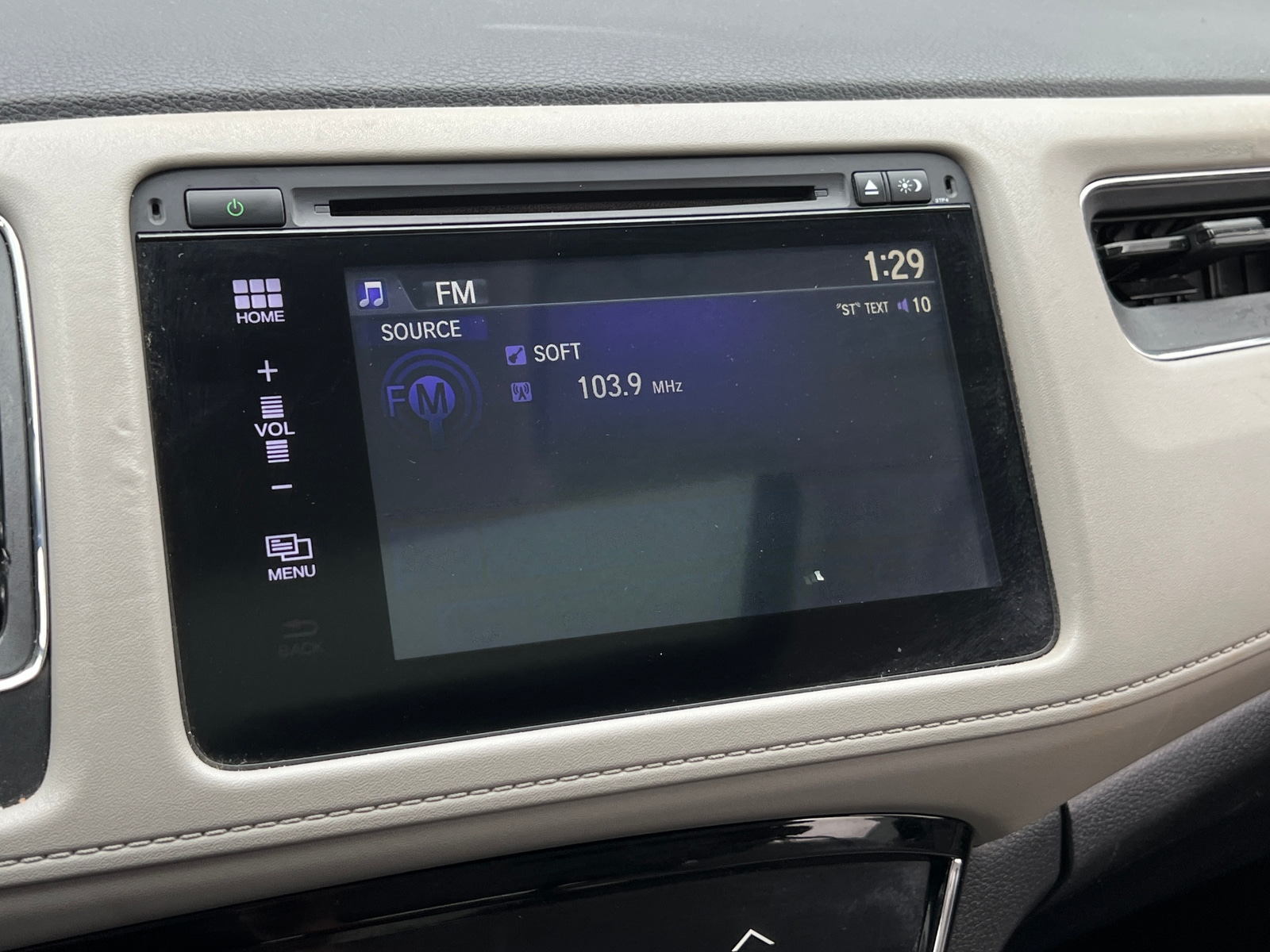 Thumbnail: 2017 Honda HR-V - 4