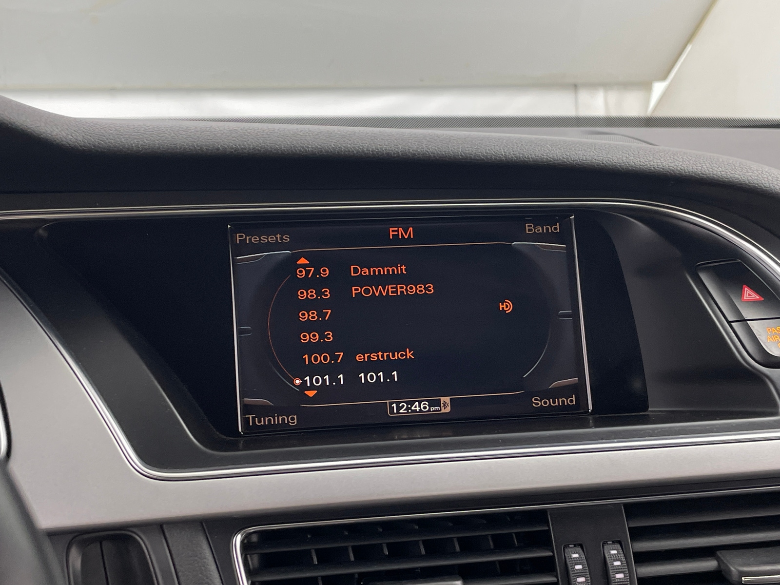 Thumbnail: 2011 Audi S5 - 3
