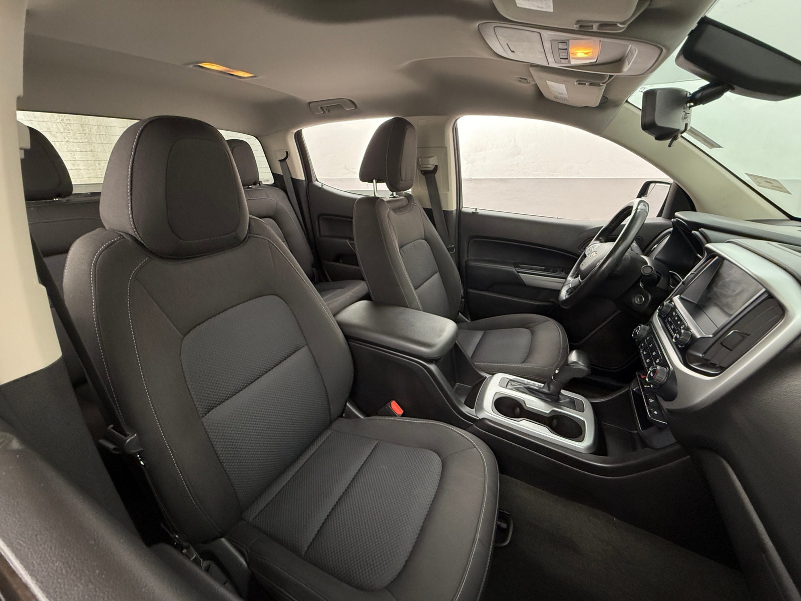 Thumbnail: 2015 Chevrolet Colorado - 2