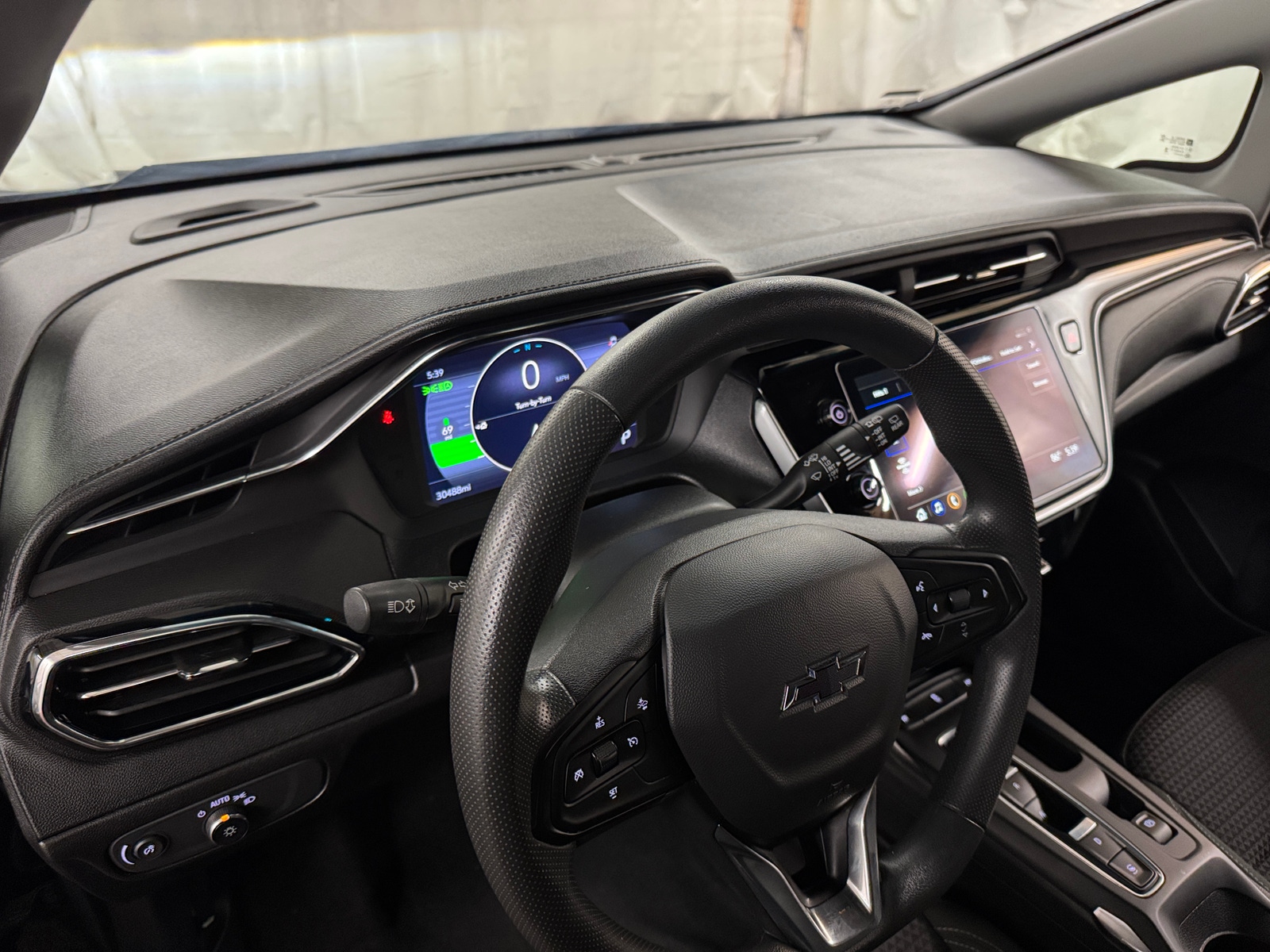Thumbnail: 2023 Chevrolet Bolt EV - 3