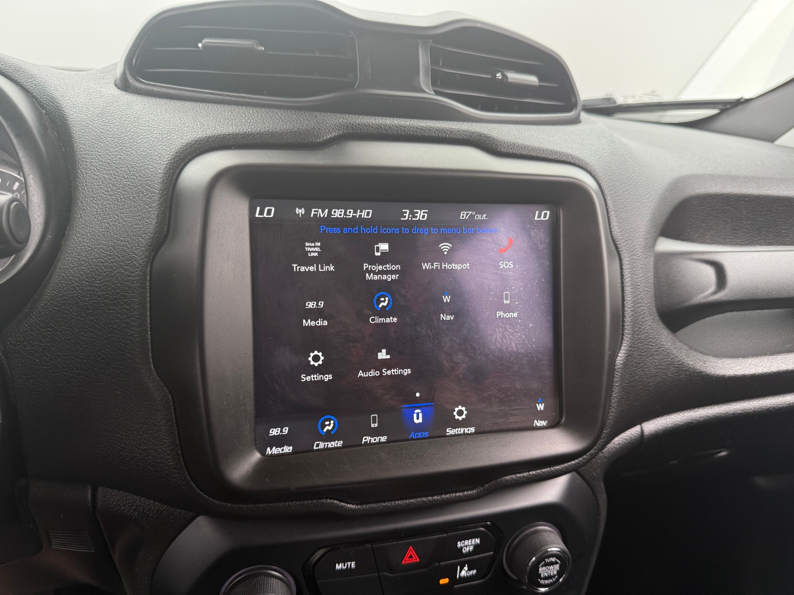 Thumbnail: 2022 Jeep Renegade - 4