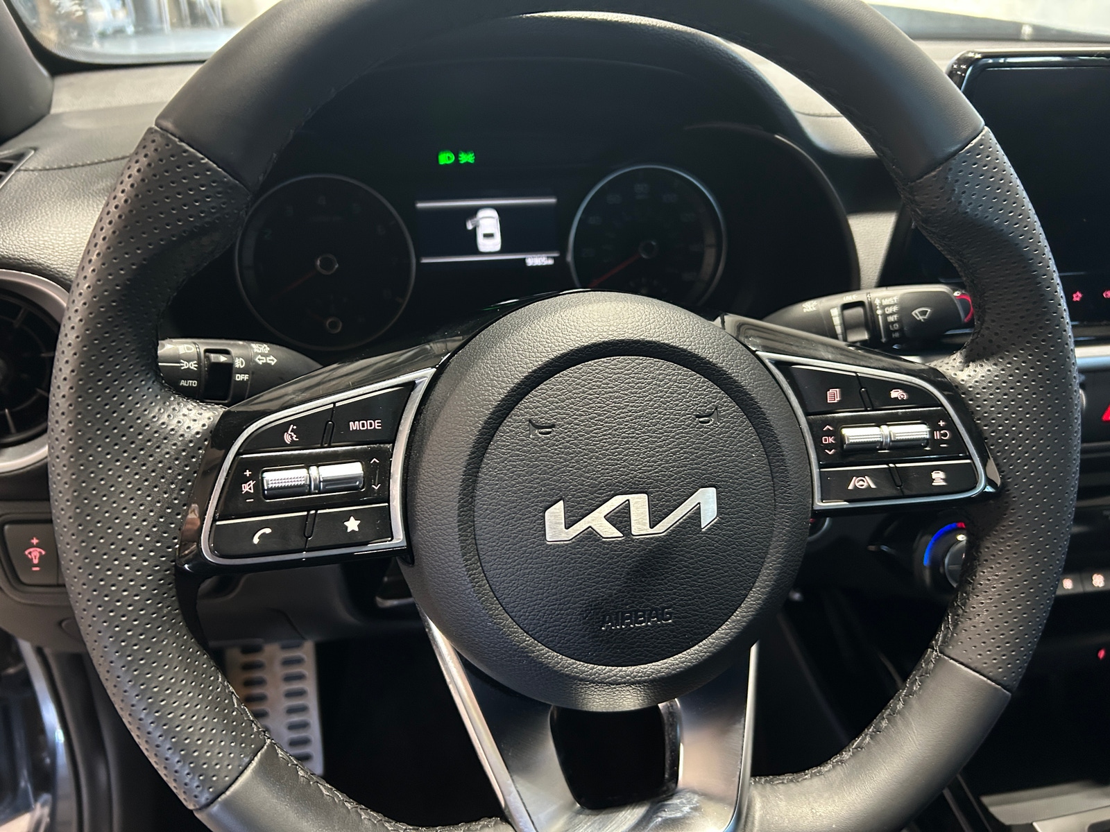 Thumbnail: 2024 Kia Forte - 5