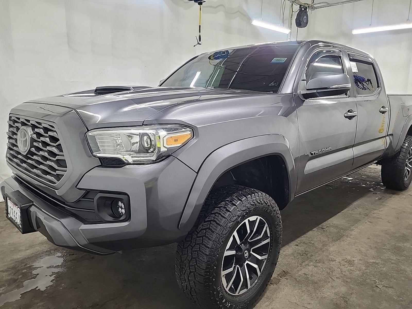 2021 Toyota Tacoma TRD Sport Double Cab 6' Bed V6 At