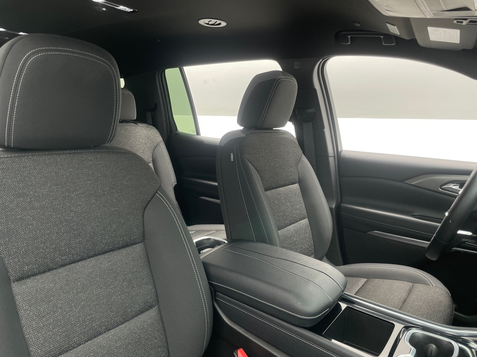 Thumbnail: 2025 Chevrolet Traverse - 2