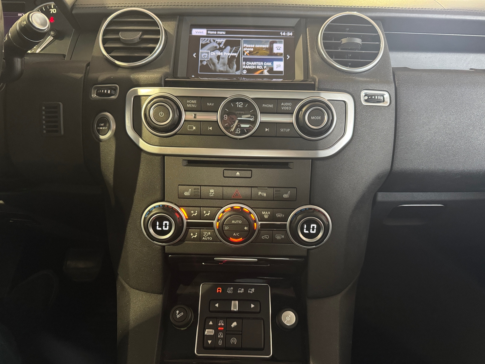 Thumbnail: 2016 Land Rover LR4 - 3