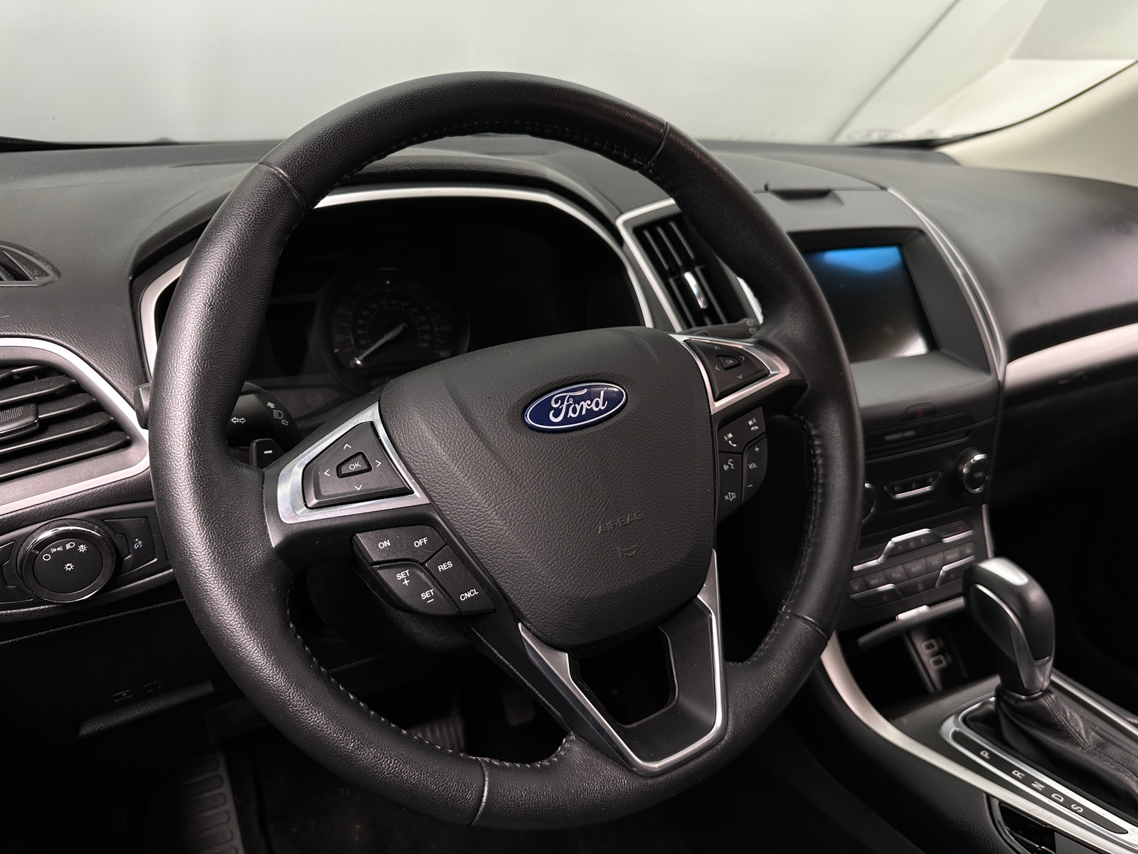Thumbnail: 2018 Ford Edge - 5