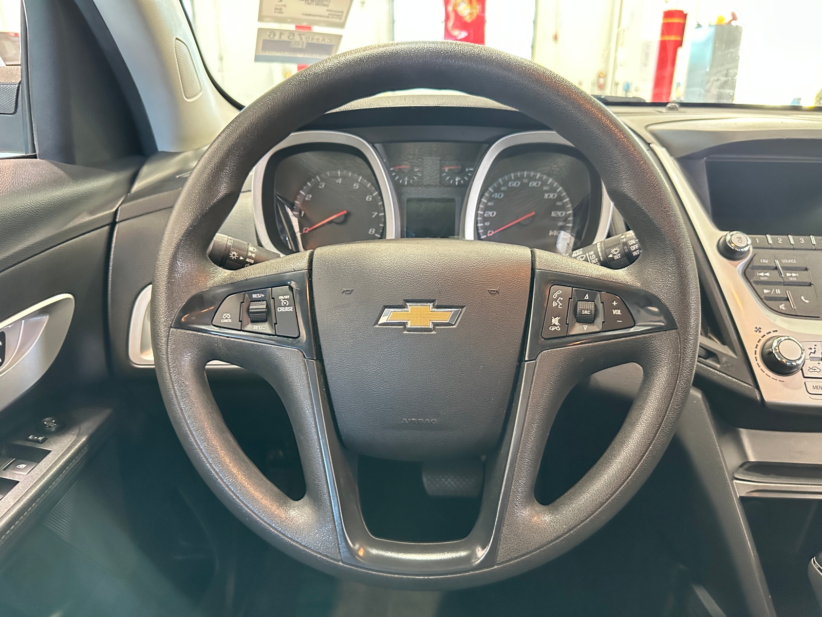 Thumbnail: 2017 Chevrolet Equinox - 5