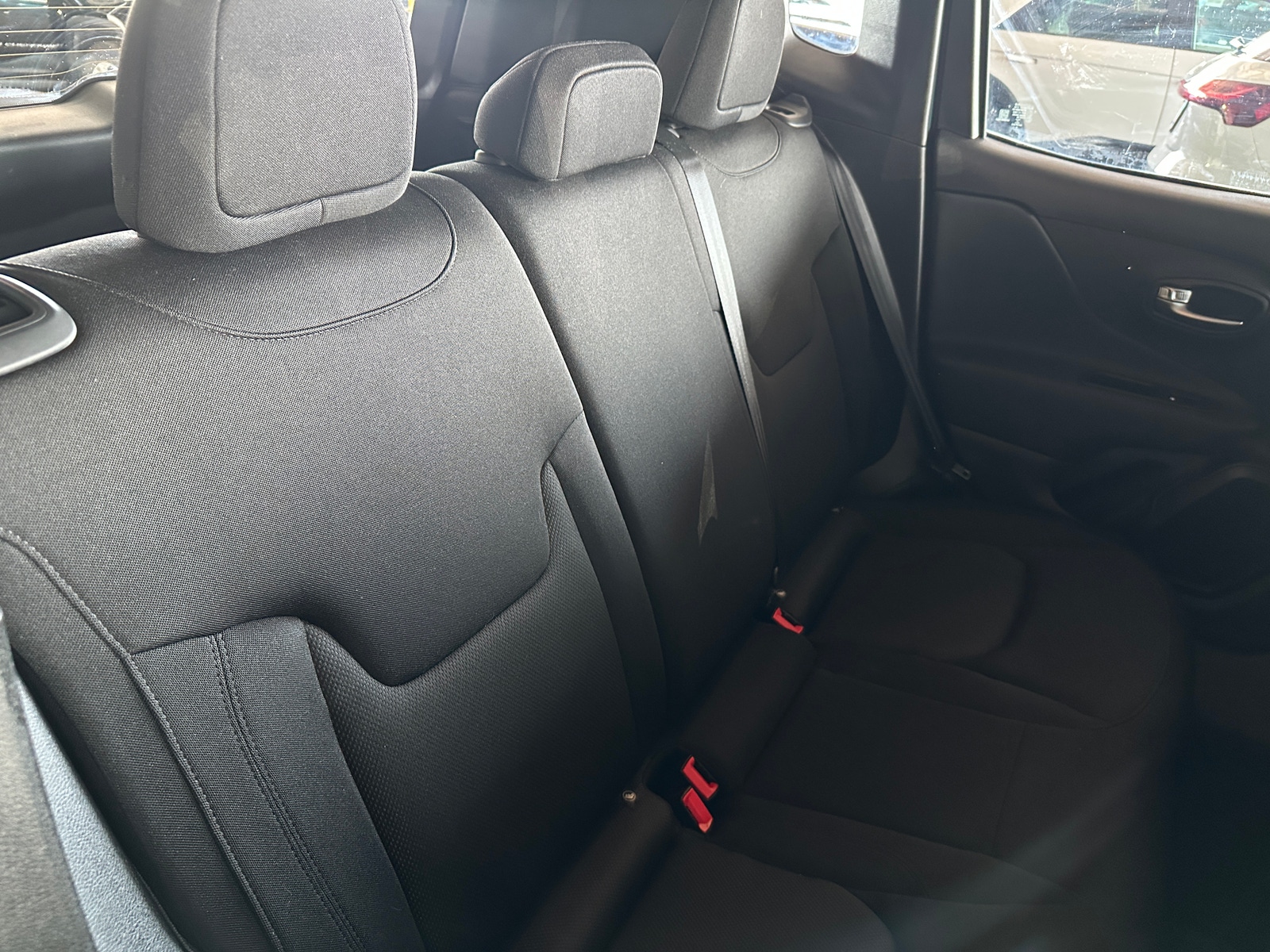 Thumbnail: 2022 Jeep Renegade - 6