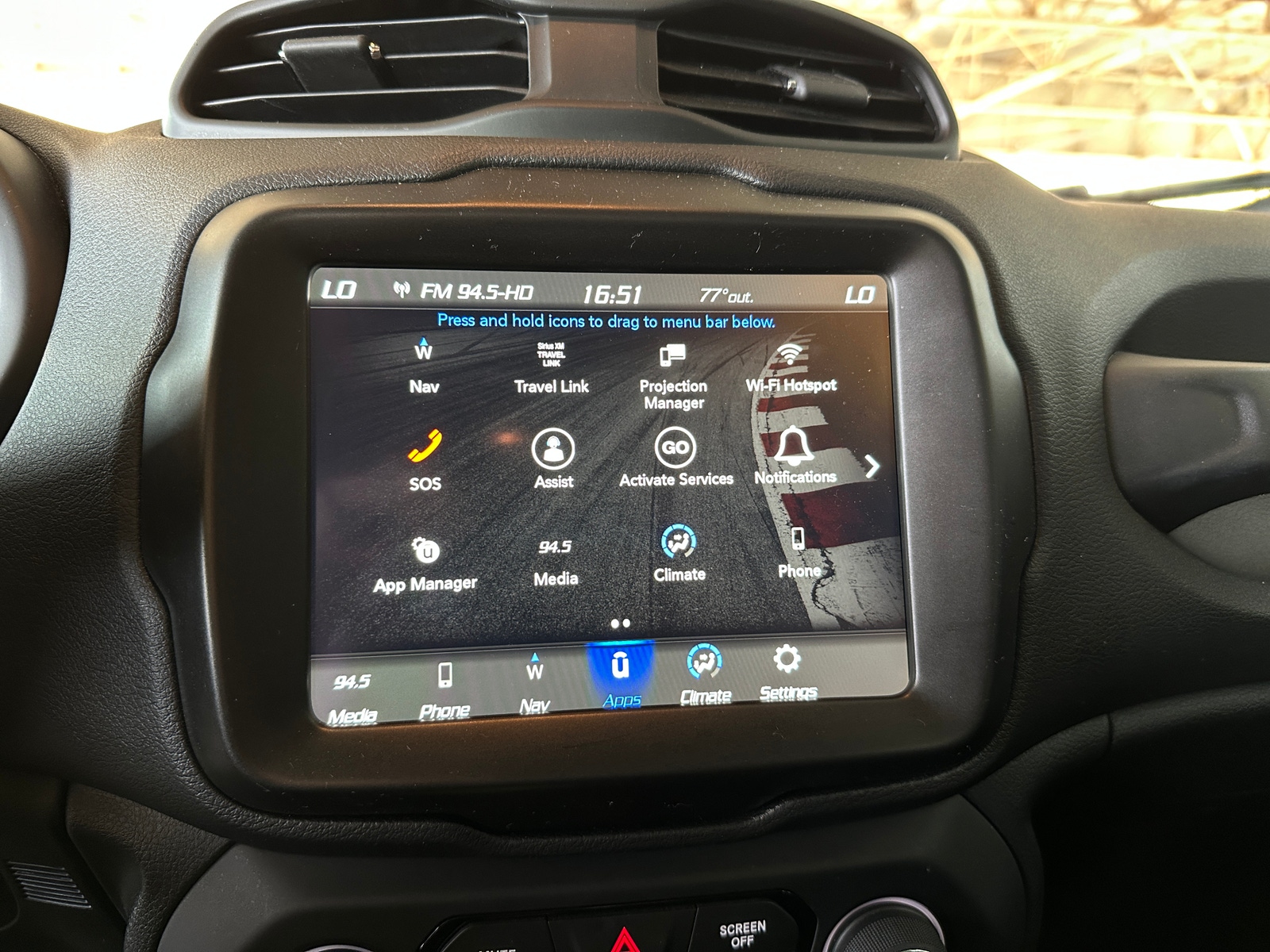 Thumbnail: 2022 Jeep Renegade - 4