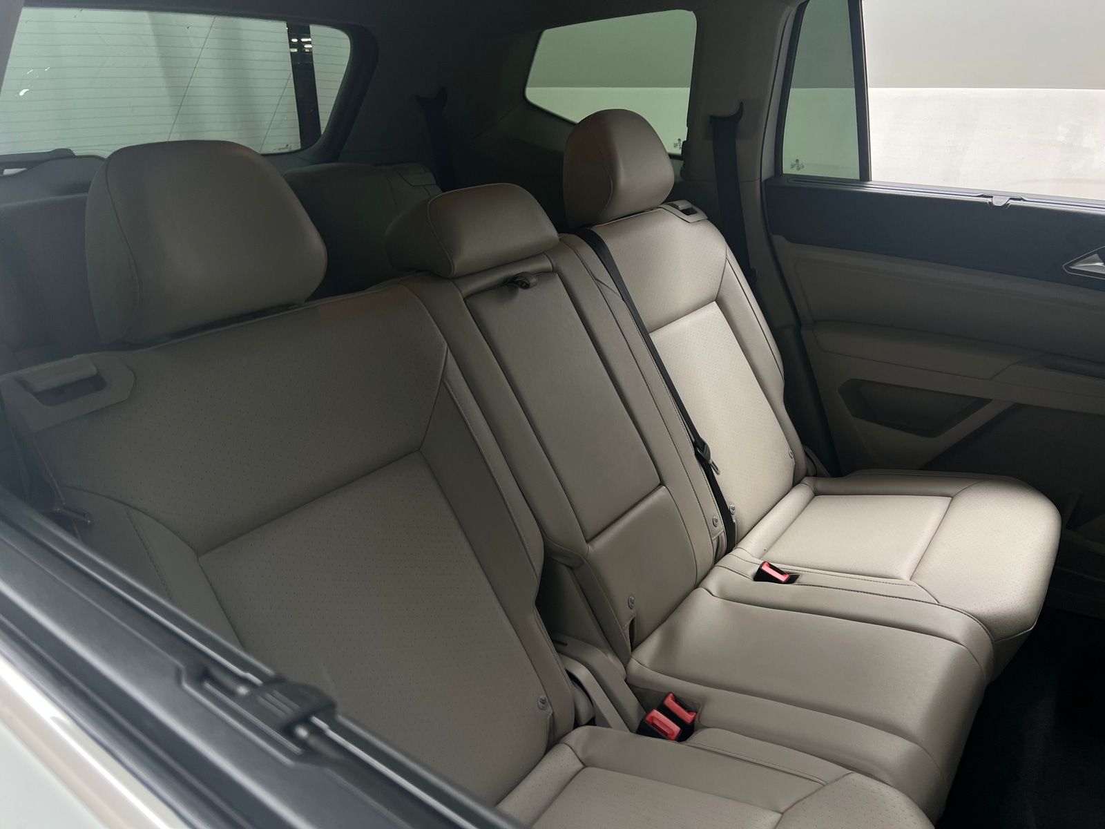 Thumbnail: 2018 Volkswagen Atlas - 5