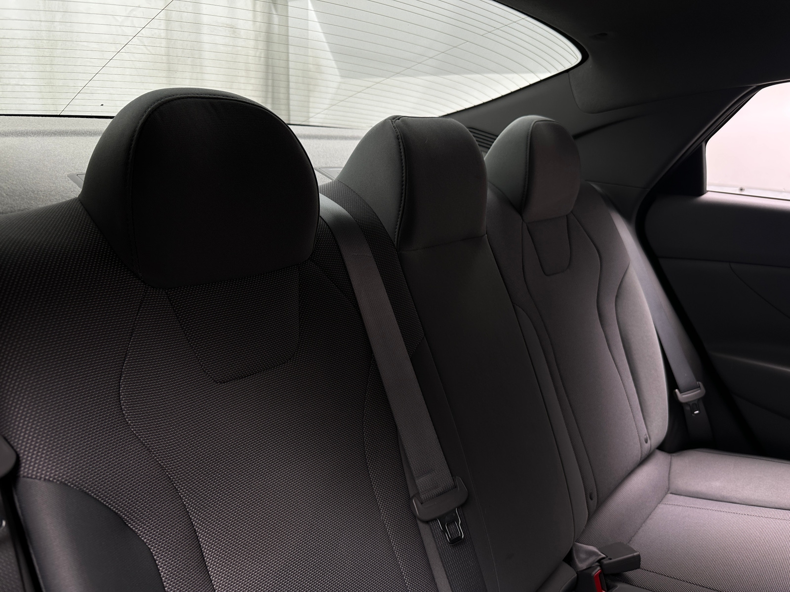 Thumbnail: 2021 Hyundai Elantra - 6