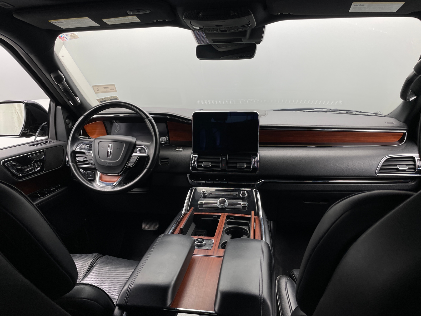 Thumbnail: 2018 Lincoln Navigator - 2