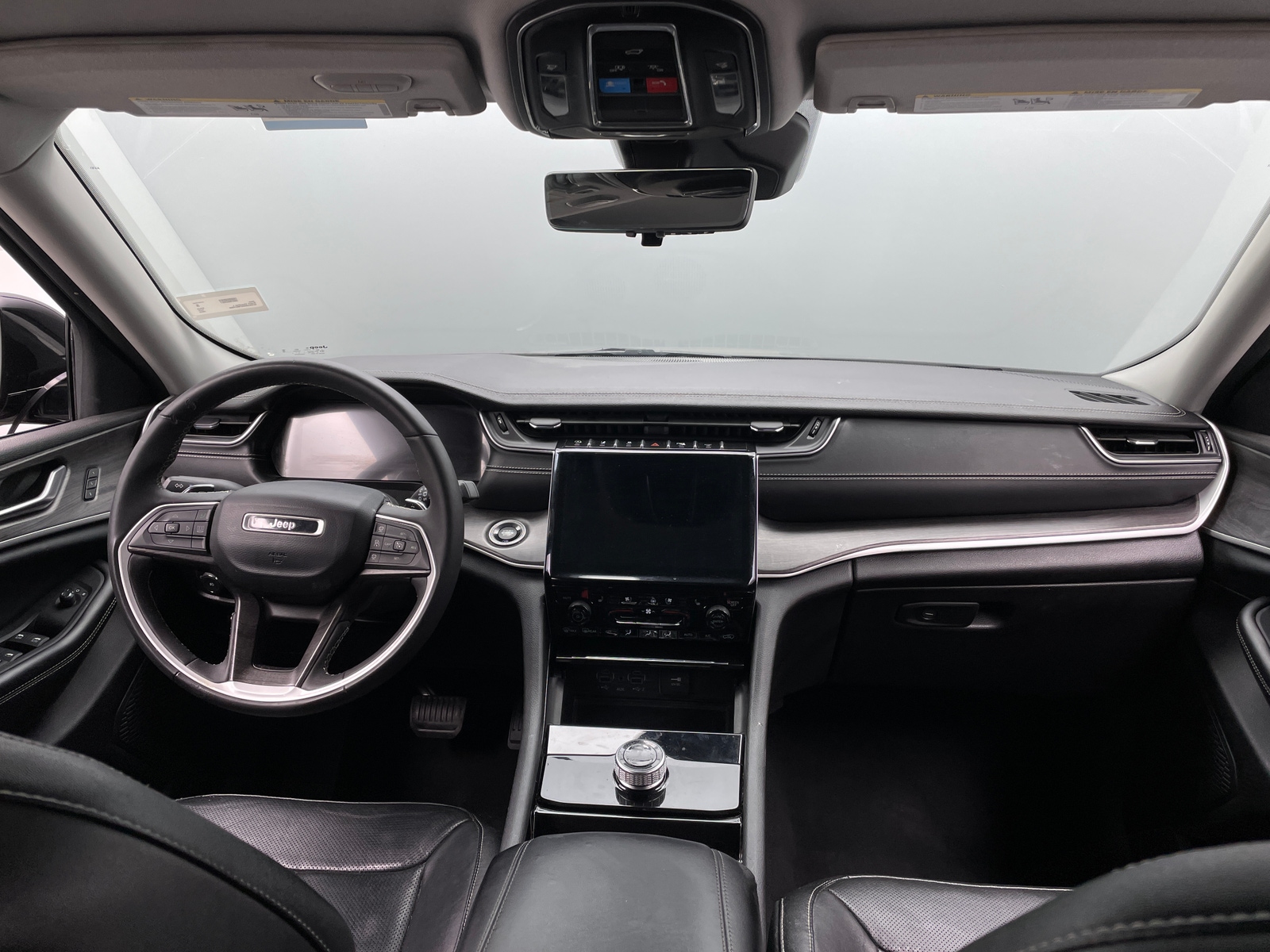 Thumbnail: 2023 Jeep Grand Cherokee L - 2