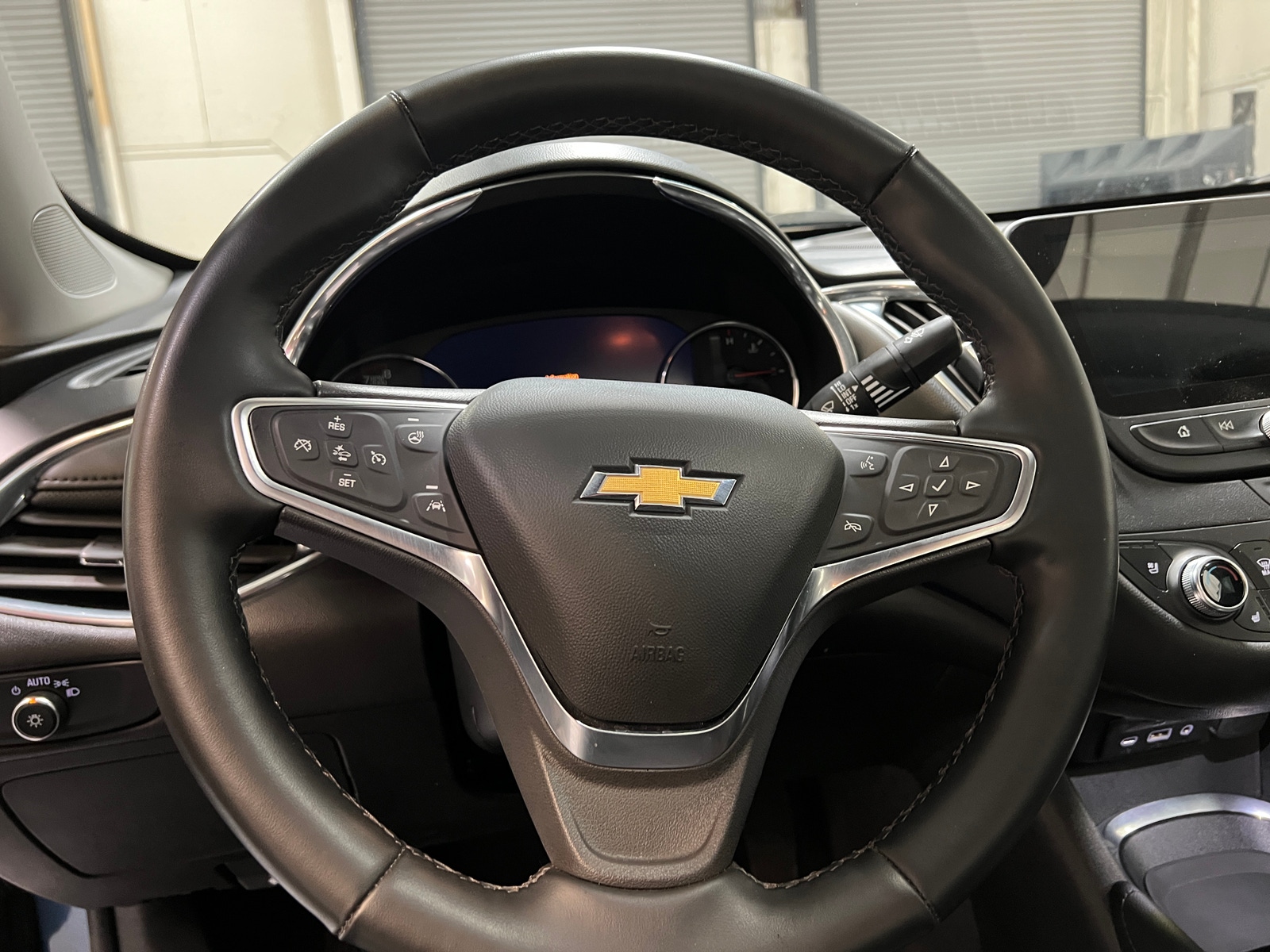 Thumbnail: 2024 Chevrolet Malibu - 5