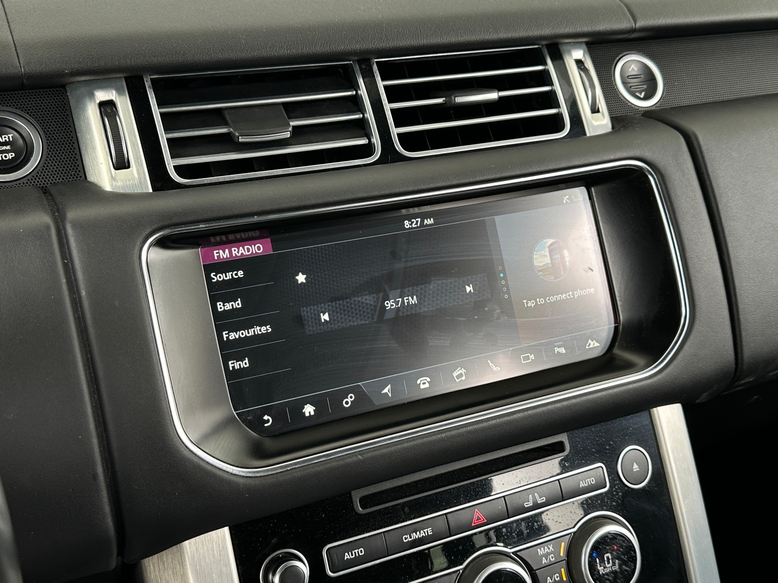 Thumbnail: 2017 Land Rover Range Rover - 3