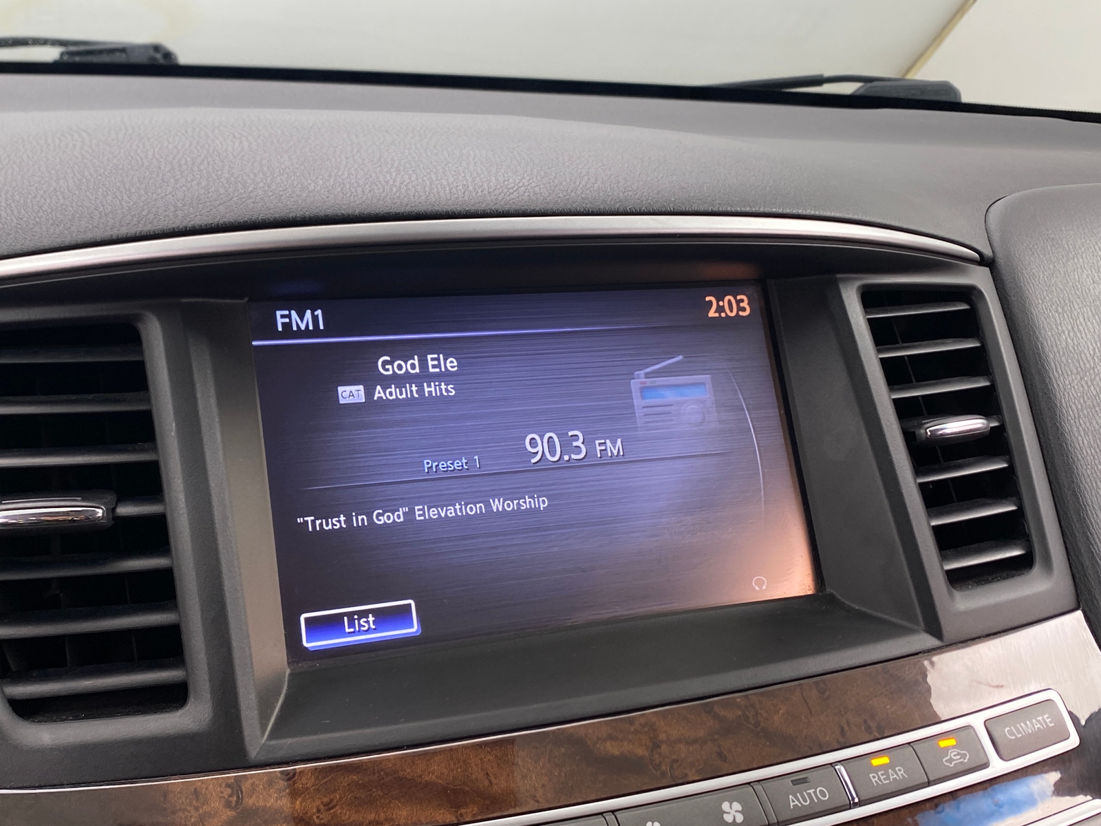 Thumbnail: 2014 INFINITI QX60 - 3