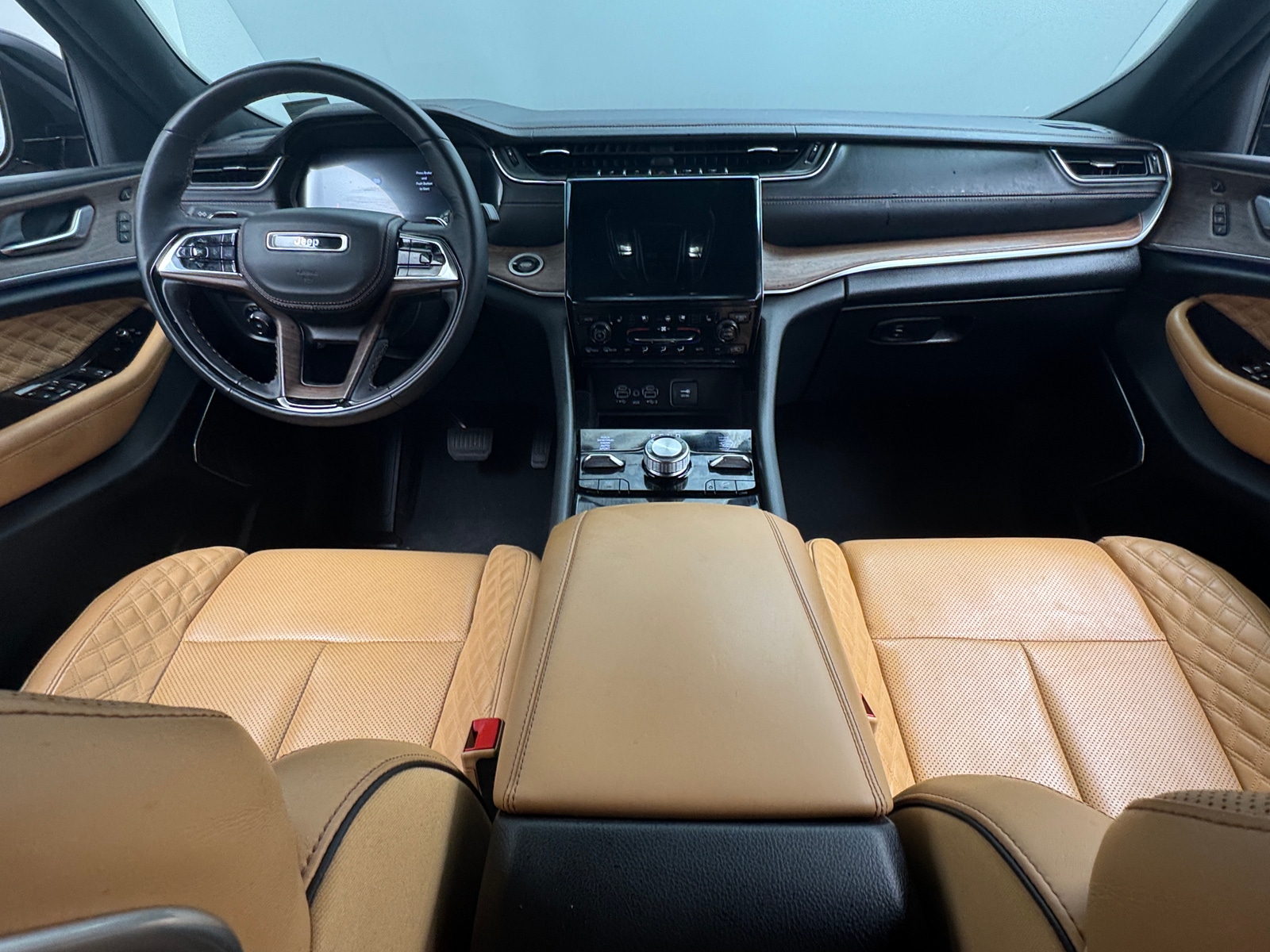 Thumbnail: 2022 Jeep Grand Cherokee L - 2