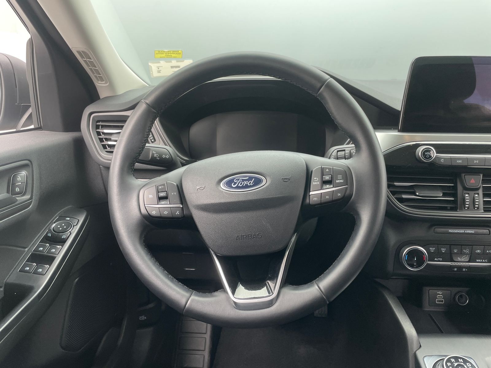 Thumbnail: 2024 Ford Escape - 5